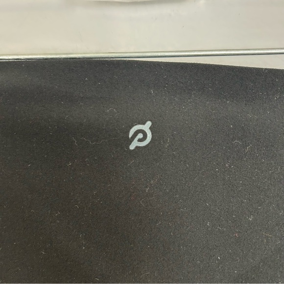 Peleton Black Pixel Logo Leggings Size Small - Picture 6 of 7